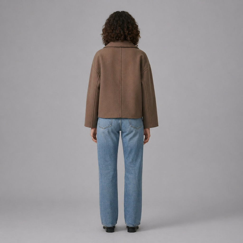 Women’s Tailored Cropped Blazer Wide Lapel Style