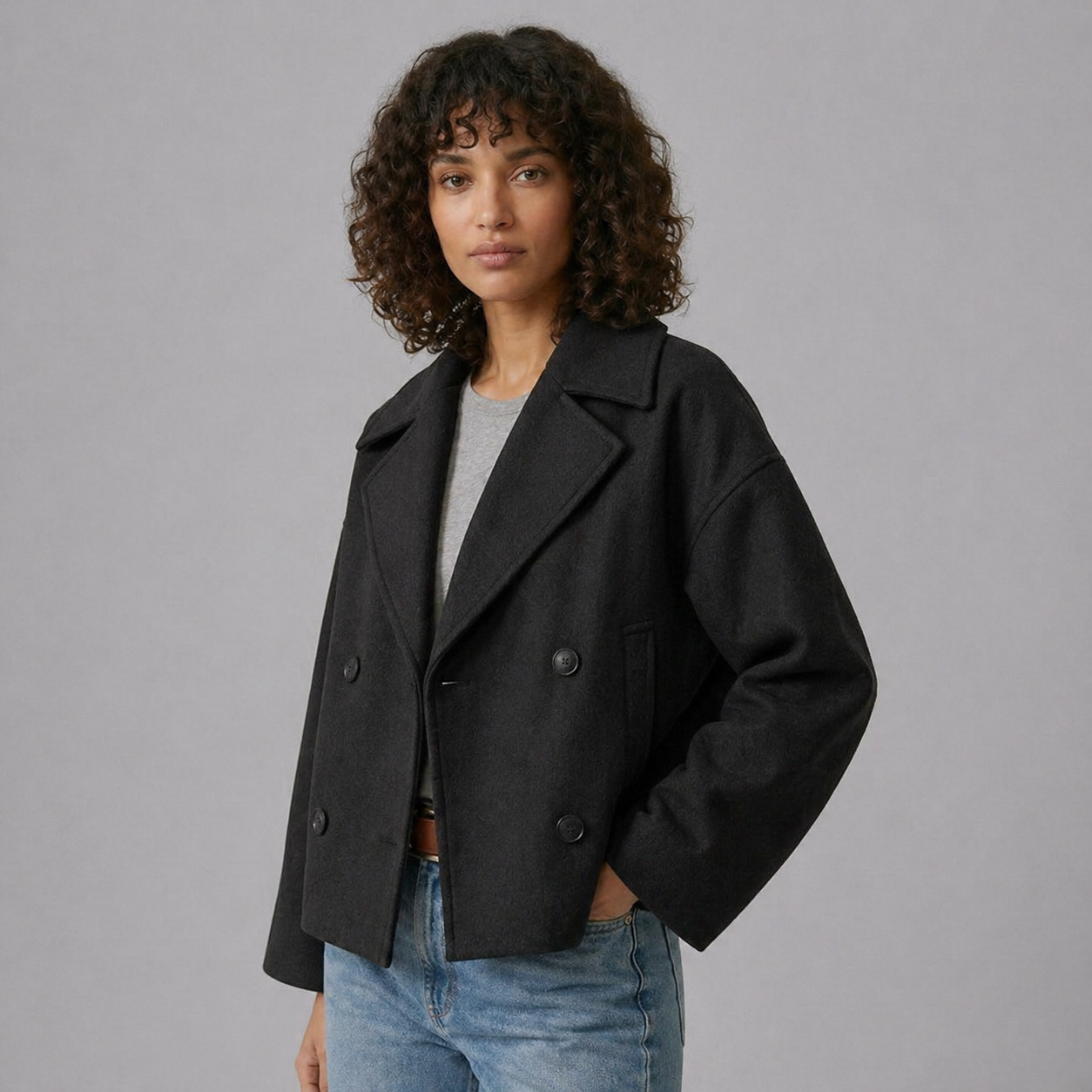 Women’s Tailored Cropped Blazer Wide Lapel Style