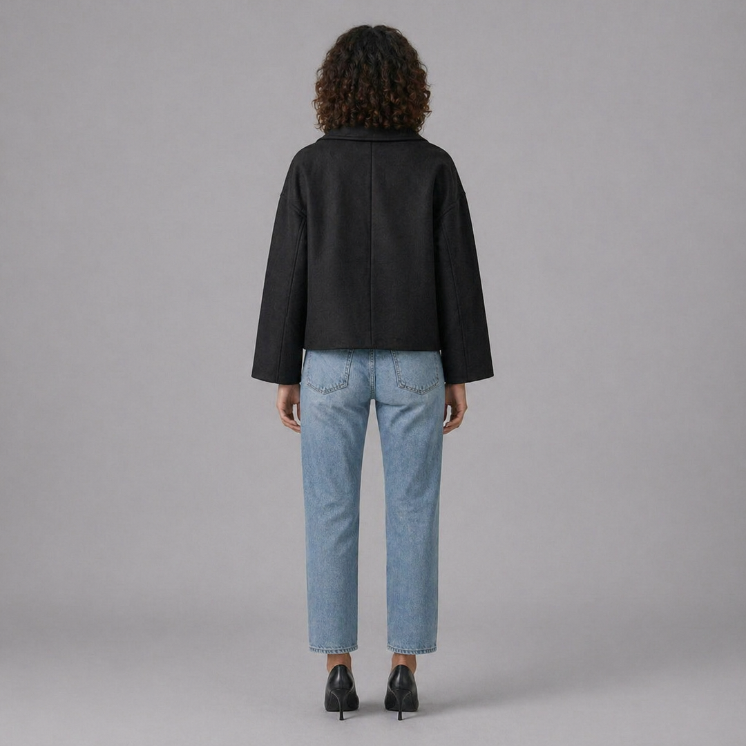 Women’s Tailored Cropped Blazer Wide Lapel Style