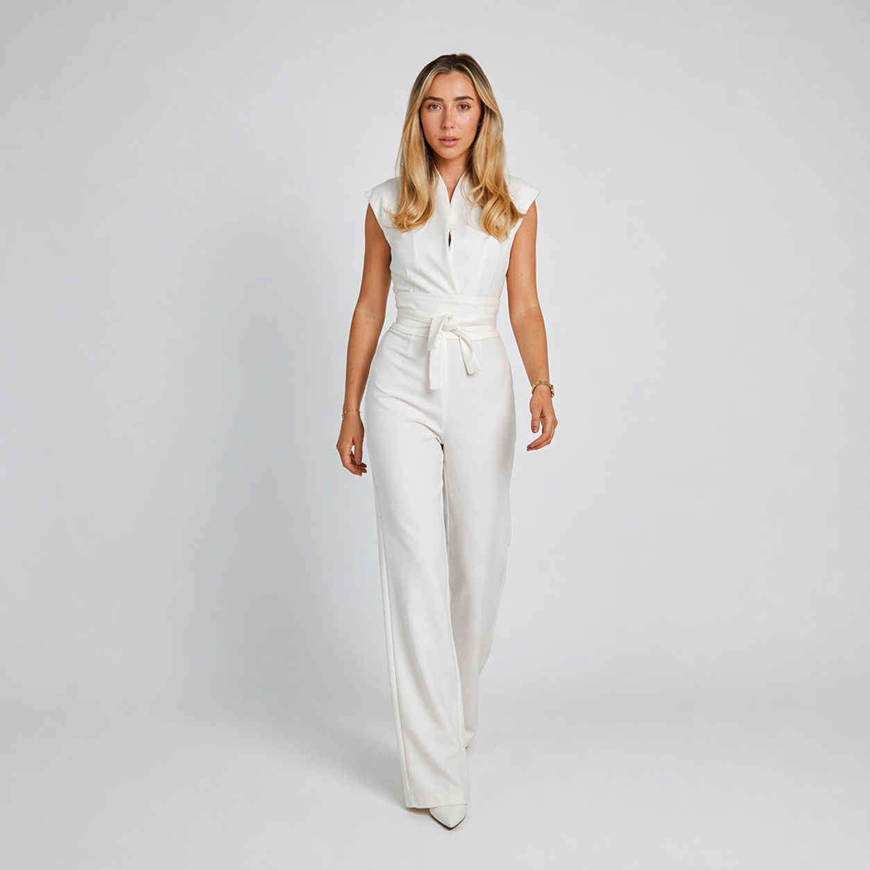 Women’s Chic Sleeveless Jumpsuit Slim Fit Everyday Wear