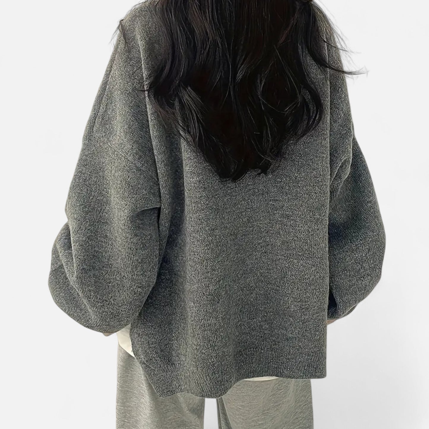 Elorainemode | Women's Crew-Neck Jumper – Sophisticated Casual Essence