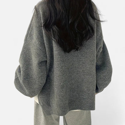 Elorainemode | Women's Crew-Neck Jumper – Sophisticated Casual Essence