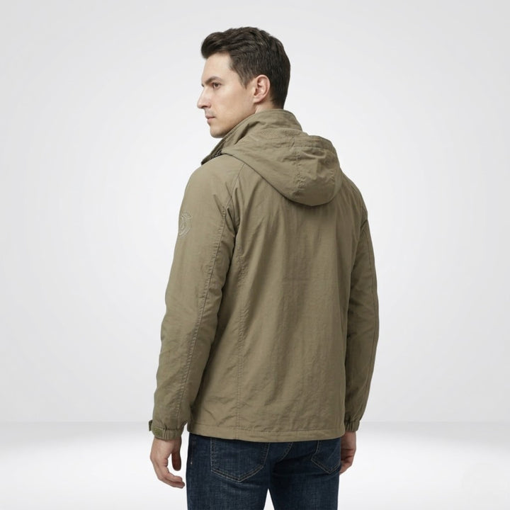Men’s Lightweight Cargo Jacket for Spring and Summer Wear